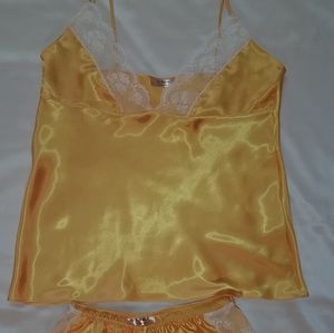 Chemise set, top and bottom